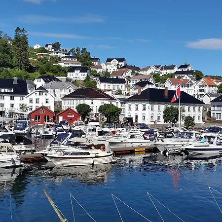 Fjordhotell - Unike 4* Tvedestrand