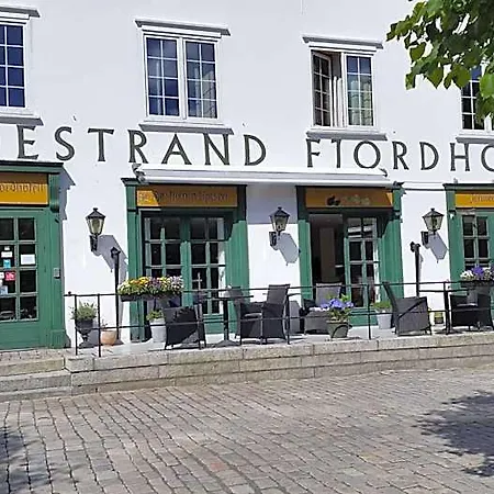 Fjordhotell - Unike 4* Tvedestrand