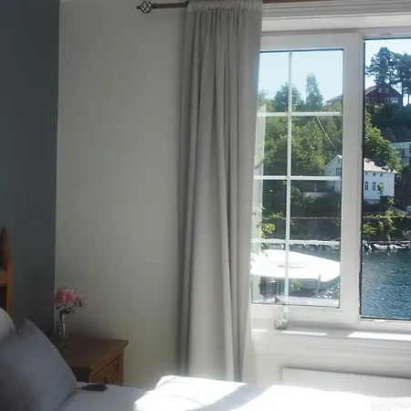Fjordhotell - Unike 4* Tvedestrand